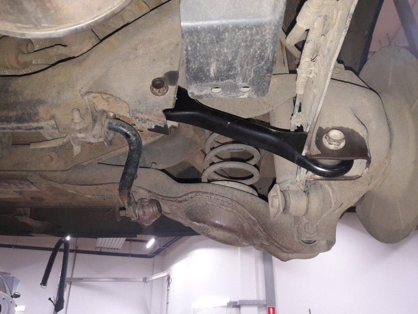 Mazda 3 BK задняя подвеска