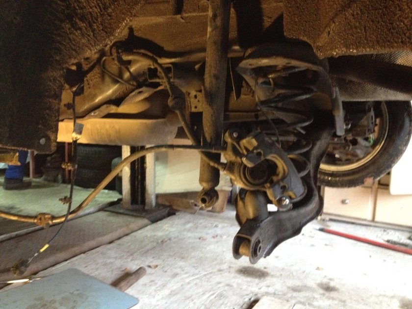 Подвеска Мазда 3 2008