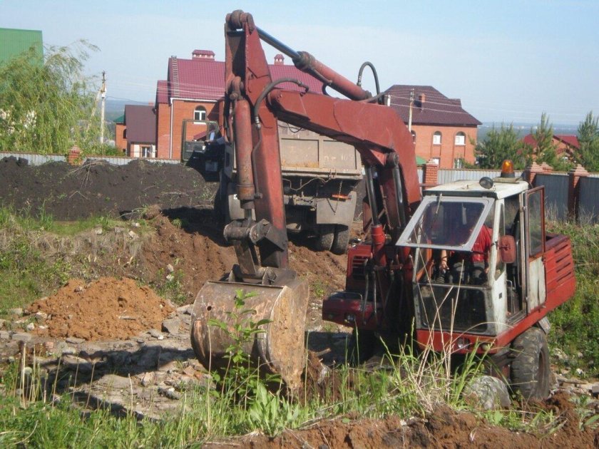 Furukawa экскаватор 740