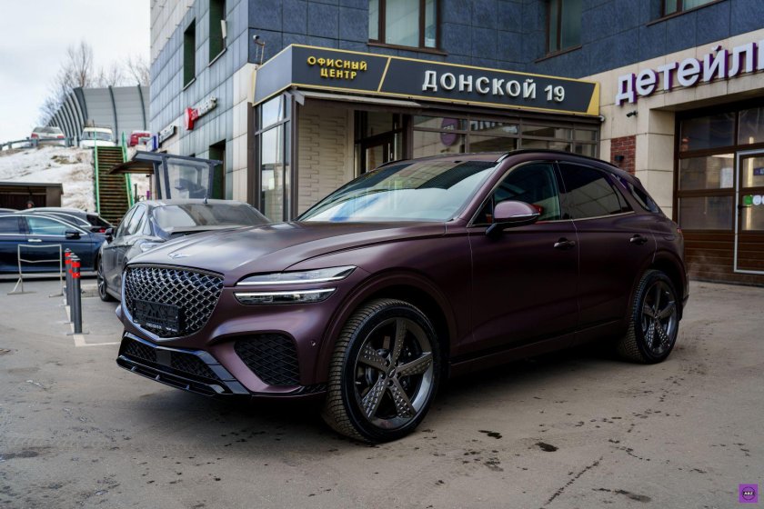 Genesis gv70 матовый