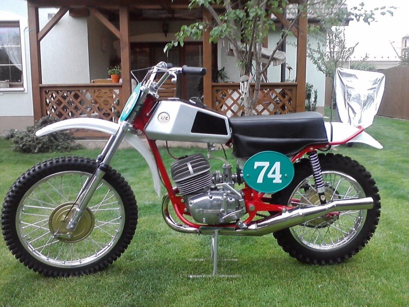 Мотоцикл Чезет 250