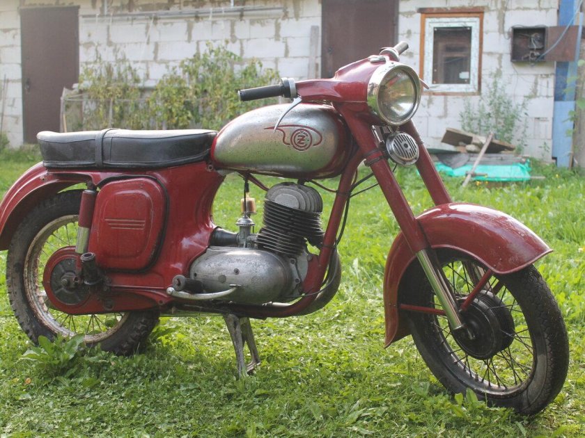 Мотоцикл ЧЗ 175