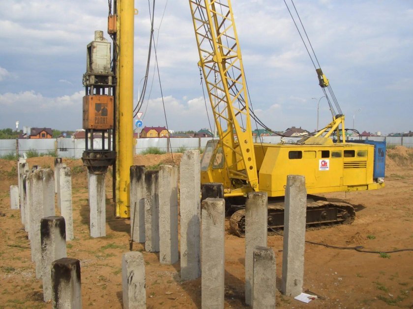 Сваебойная машина ДЭК 251