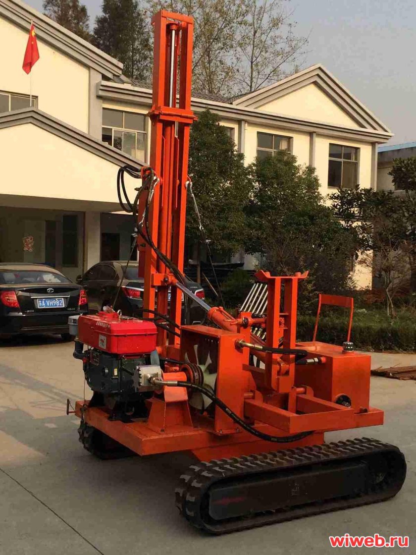 Бурильно-сваебойная машина