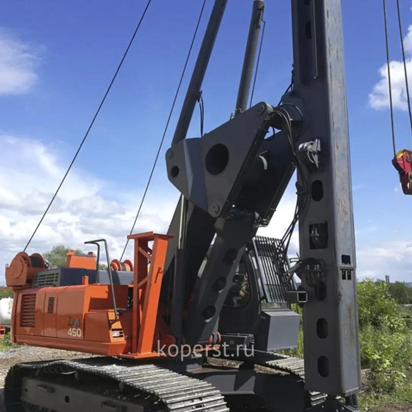 Буровая на базе Хитачи zx170