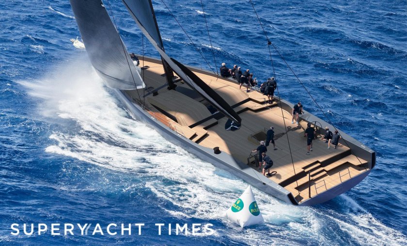 Круизная яхта