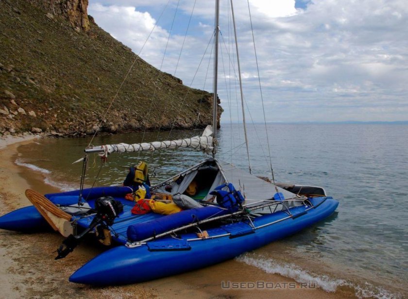 Тримаран Тритон парусный