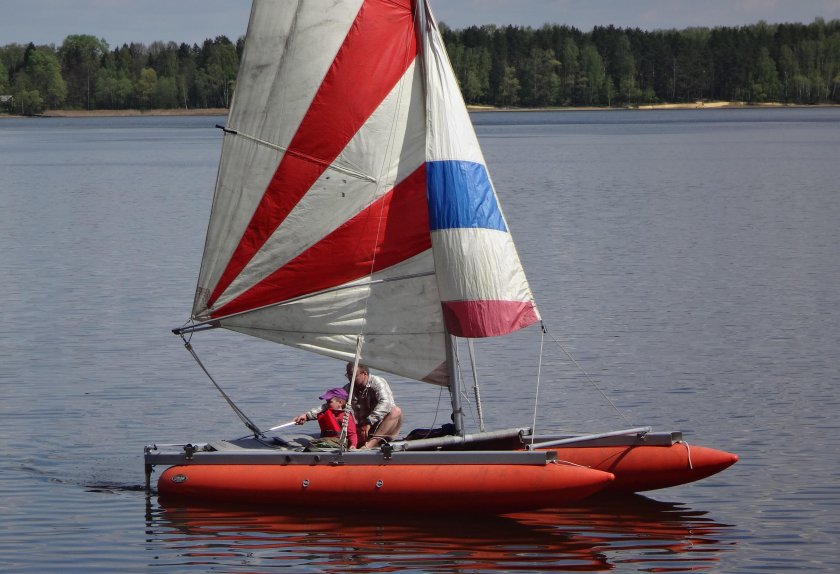 Стаксель Парус катамаран