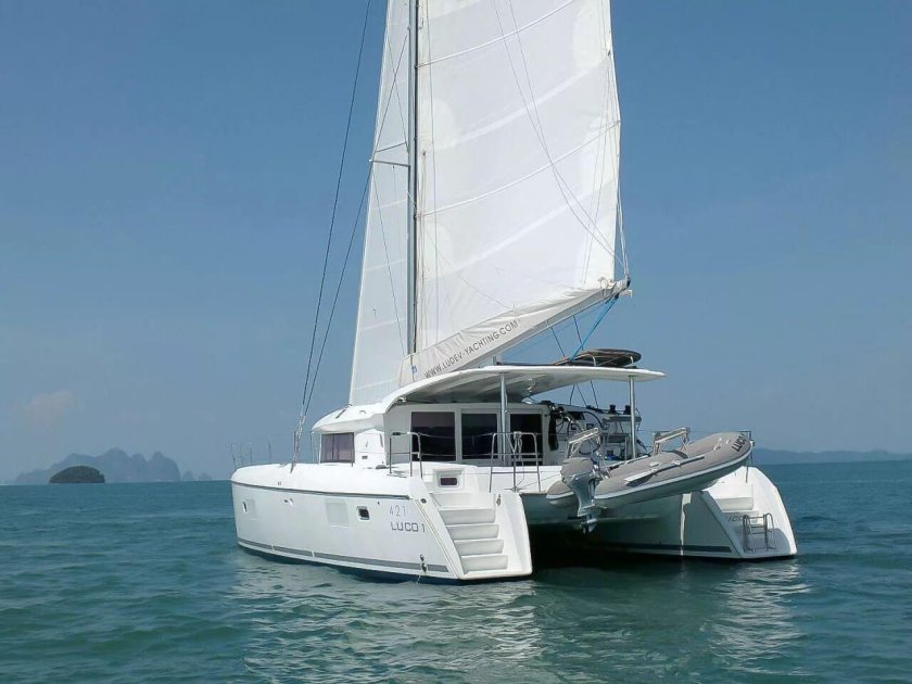 Катамаран парусный Океанский