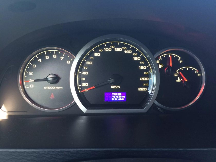 Chevrolet lacetti приборная панель