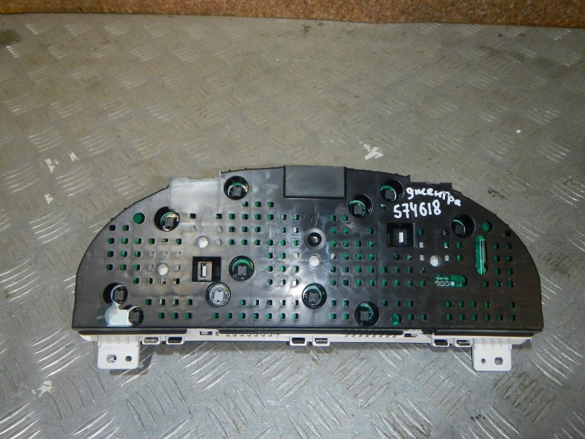 Панель приборов