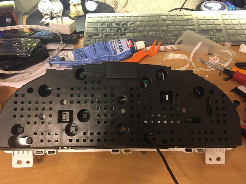 Приборная панель Daewoo Gentra