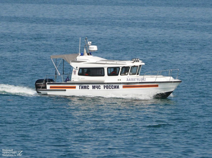Корвет 850 катер