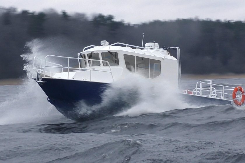 Катер баренц 1100