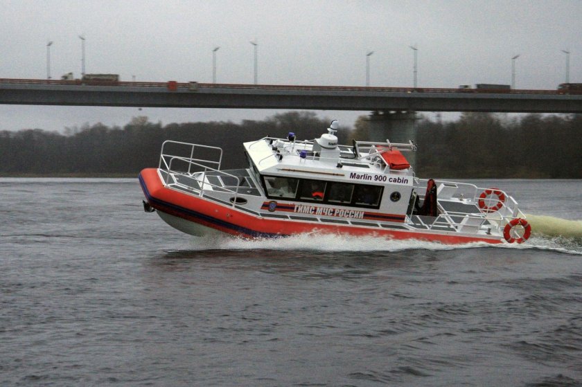 Бл-820 катер МЧС