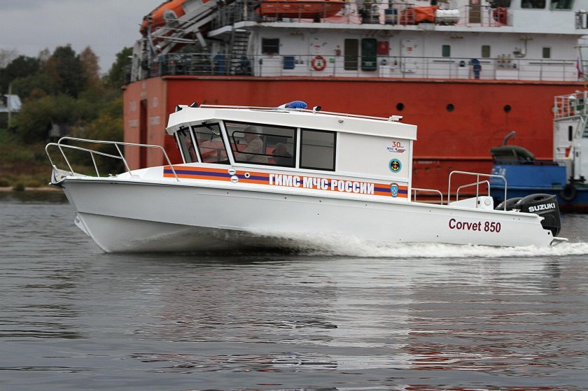 Катер корвет 850.гимс