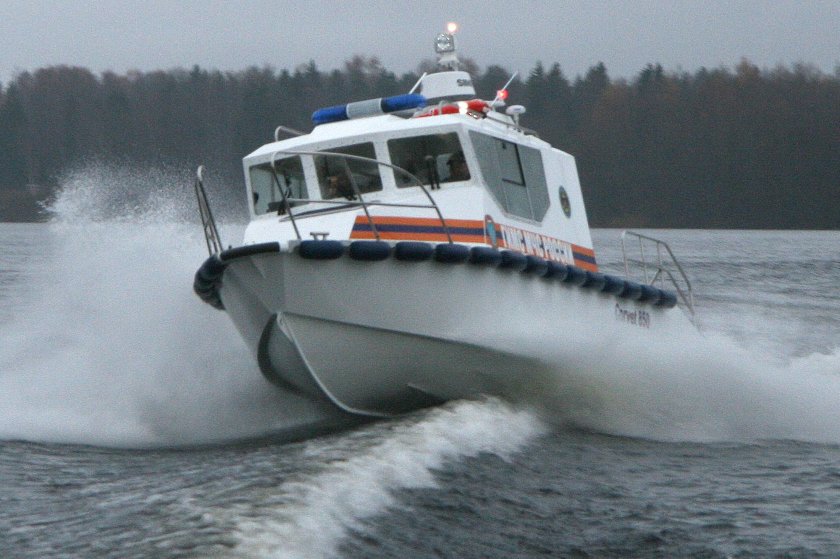 Катер корвет 850.гимс