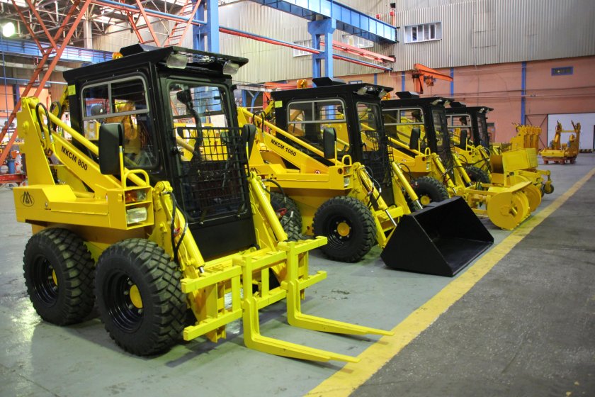 Погрузчик Курганмашзавод МКСМ-800