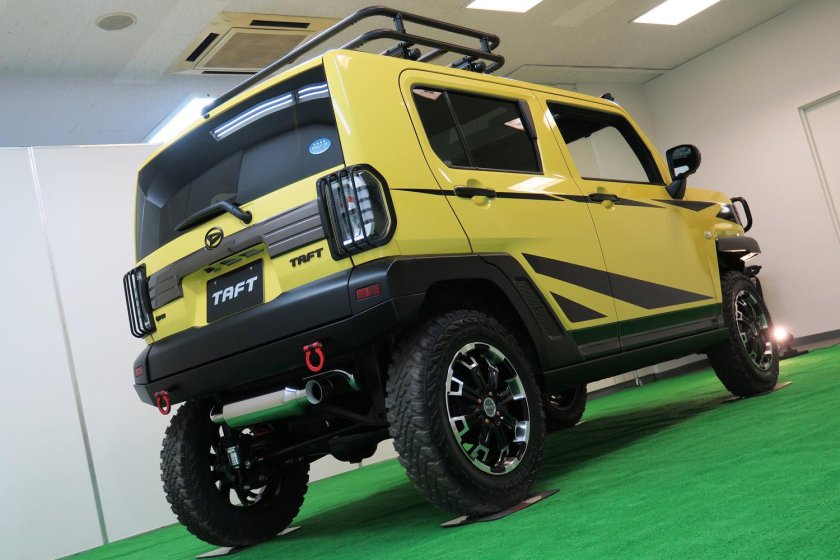 Daihatsu Taft Crossfield