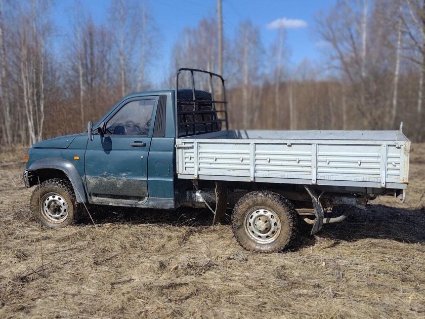 5 местный бортовой уаз патриот