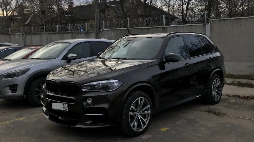 X5 f15 тонированная черная