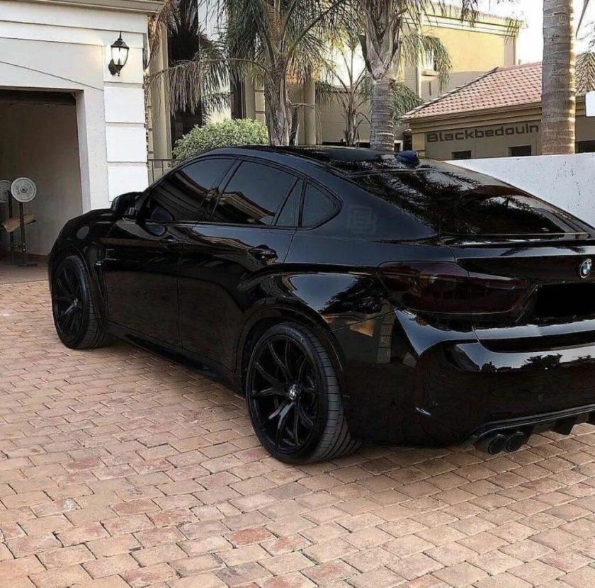 BMW x6m черный матовый