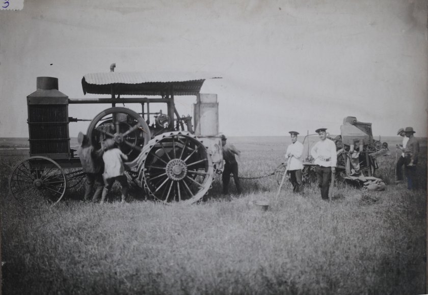 Трактор 19 века Россия