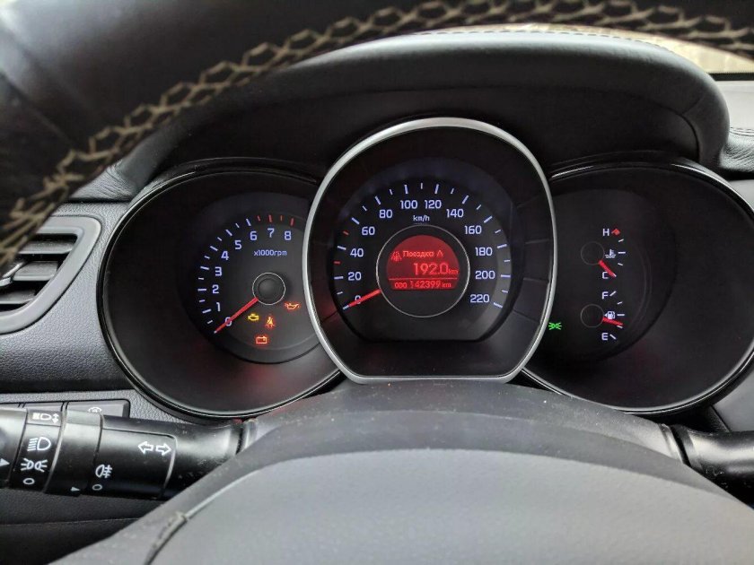 Приборная панель Kia Rio 2013