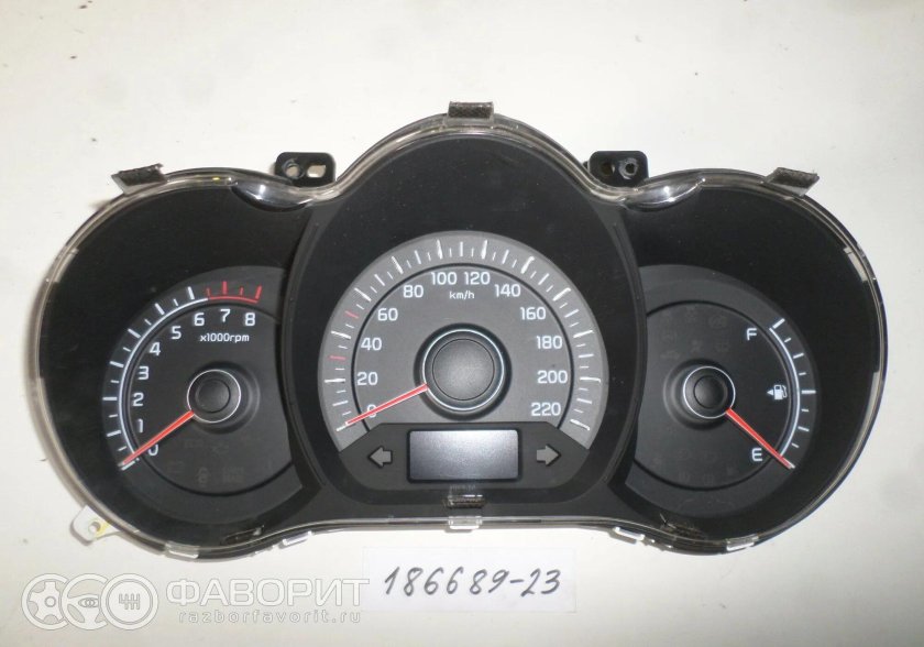 Kia Rio 3 приборка 940034y110