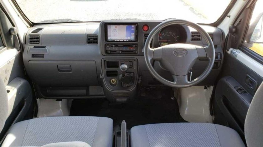 Daihatsu Hijet Deck van