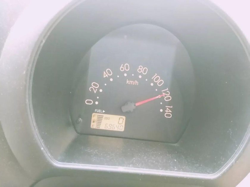 Дайхатсу Хайджет панель приборов