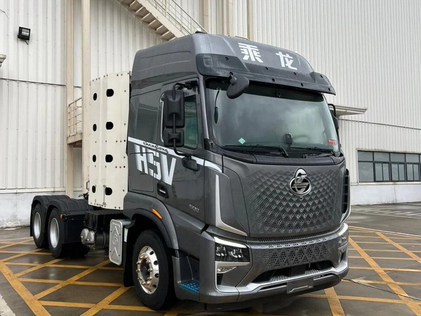 Тягач фотон