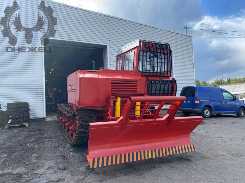 Трелевочный трактор Онежец ТЛТ-100