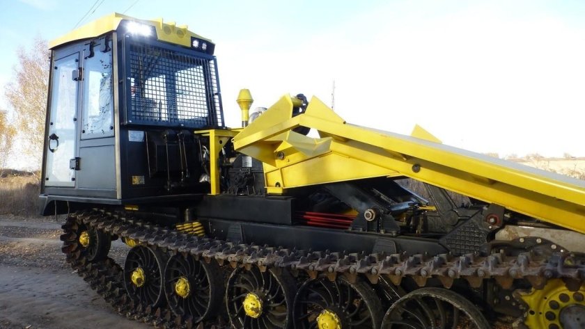 Трелевочный трактор мг4