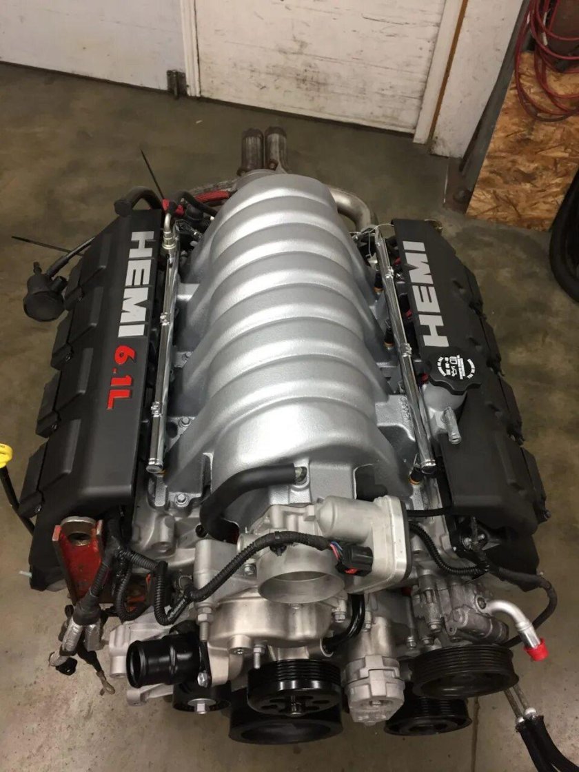 Мотор Hemi 5.7