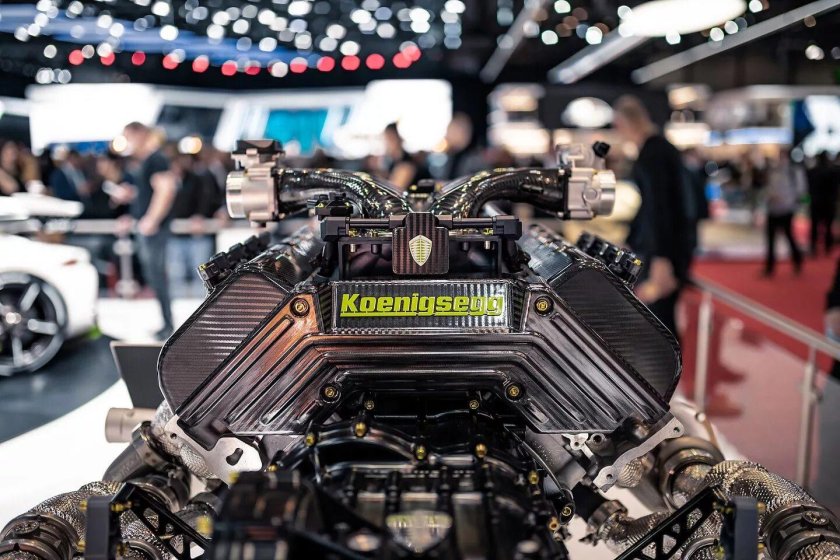 Koenigsegg v8 engine