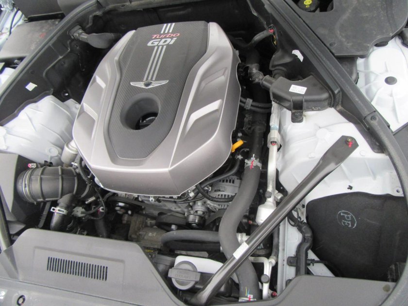 Genesis g80 мотор