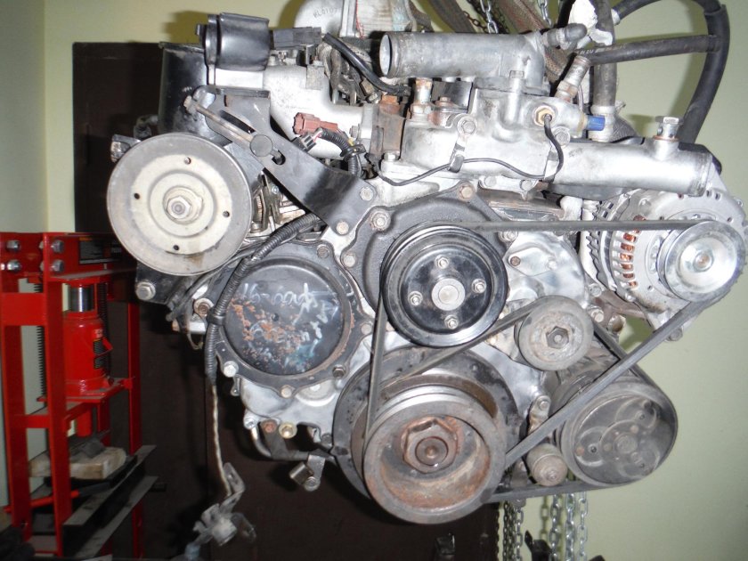 Nissan Patrol zd30 ремень