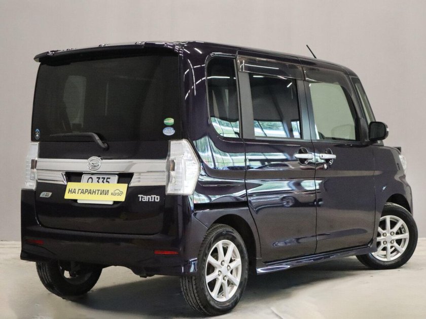 Дайхатсу танто 2012