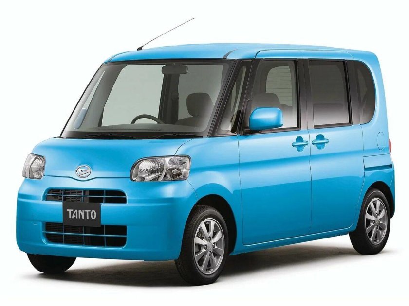 Машина Daihatsu tanto