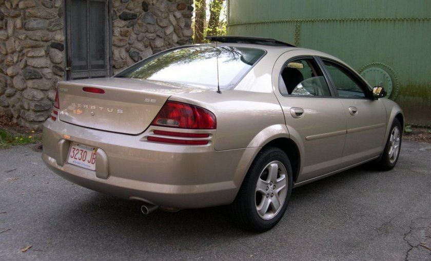 Dodge Stratus