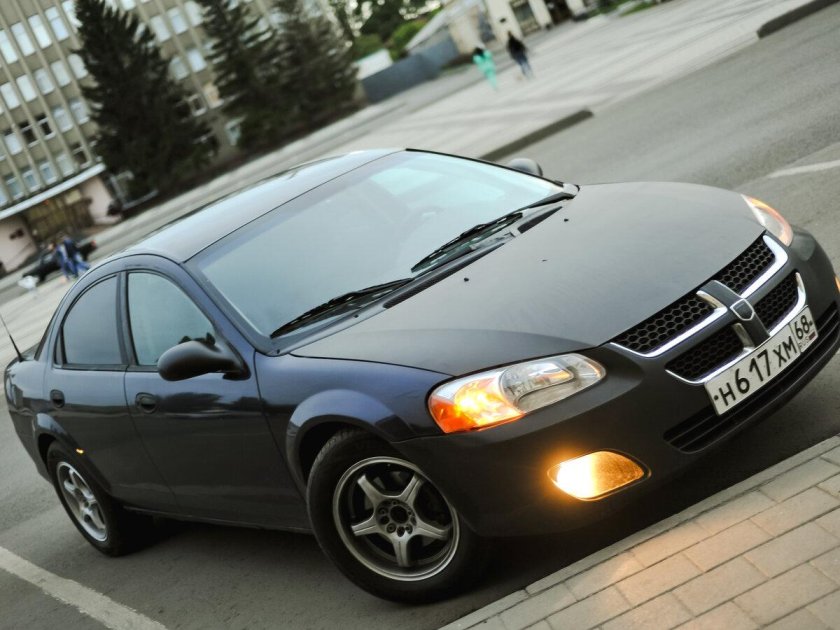 Dodge Stratus II 2002