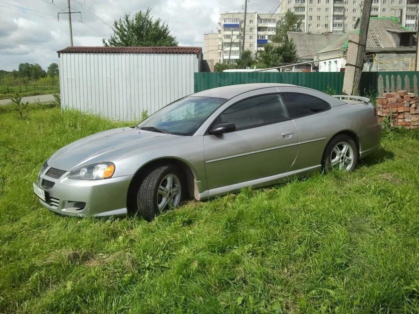 Dodge stratus 2 4