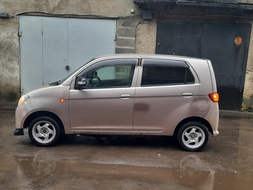 Daihatsu max