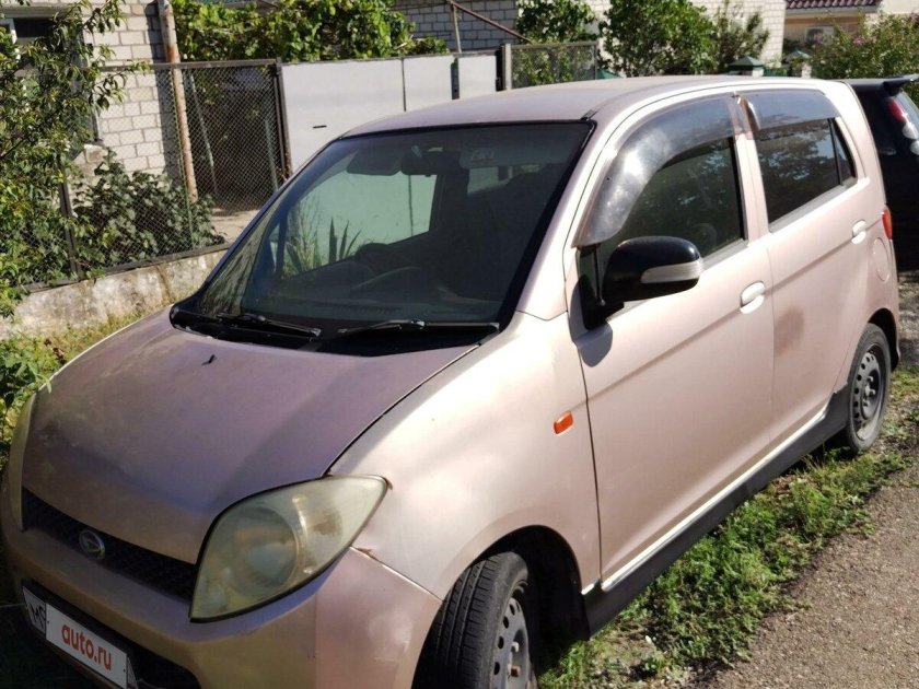 Daihatsu mira 2006