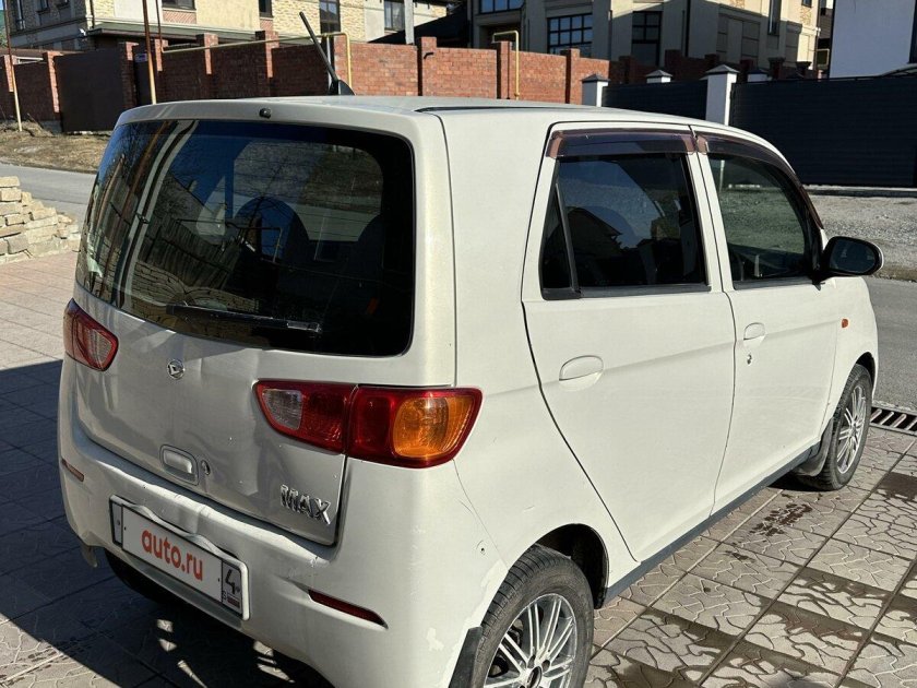 Дайхатсу мув