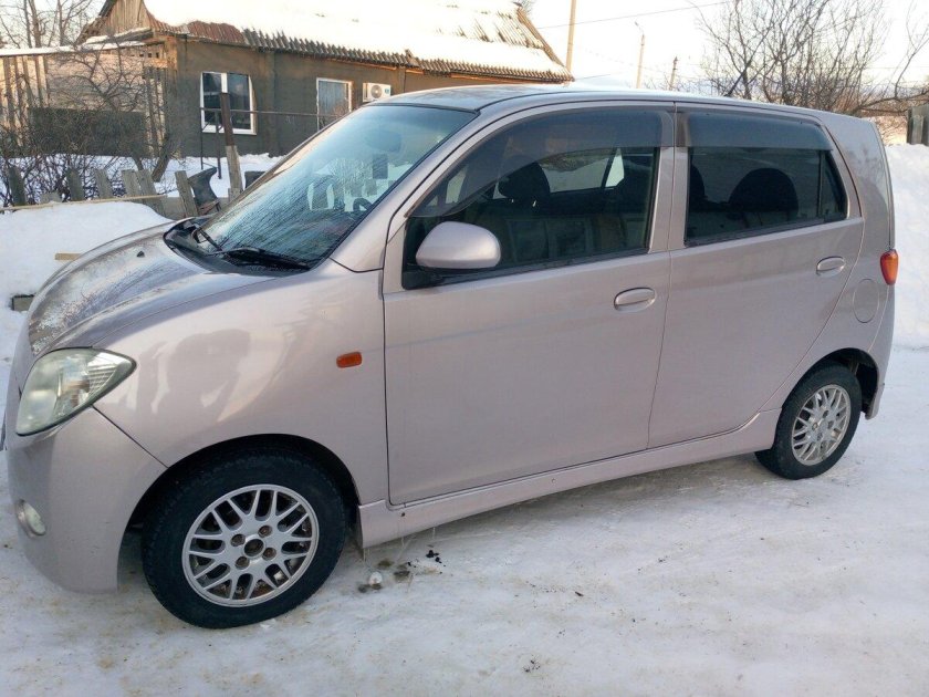 Машина дайхатсу