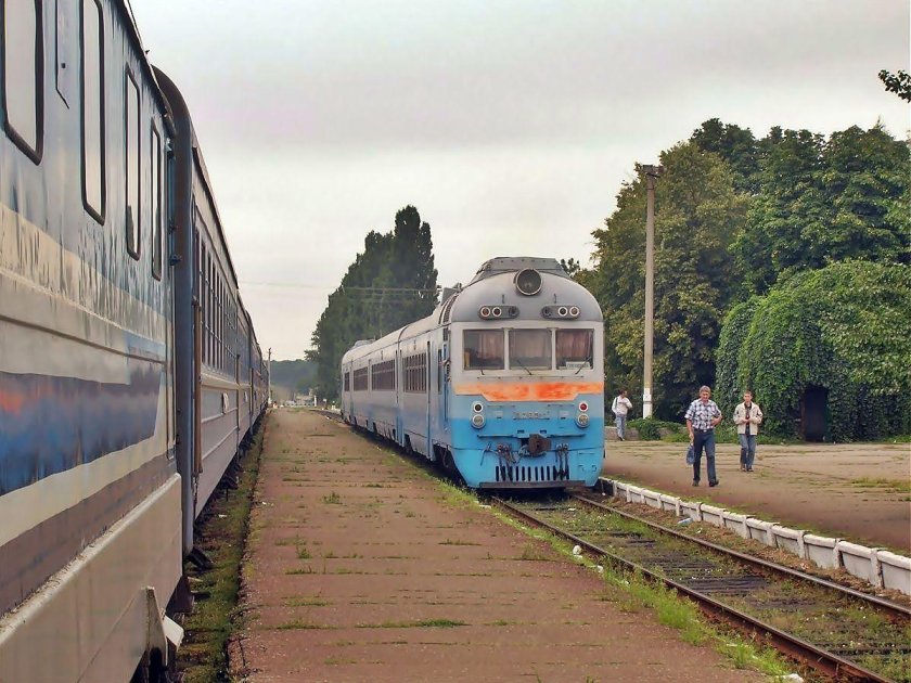Д1 дизель-поезд Молдова