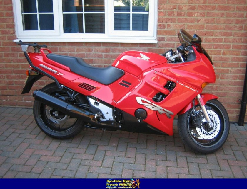 Honda cbr1000f 1999