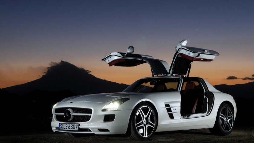 2011 Mercedes-Benz SLS AMG